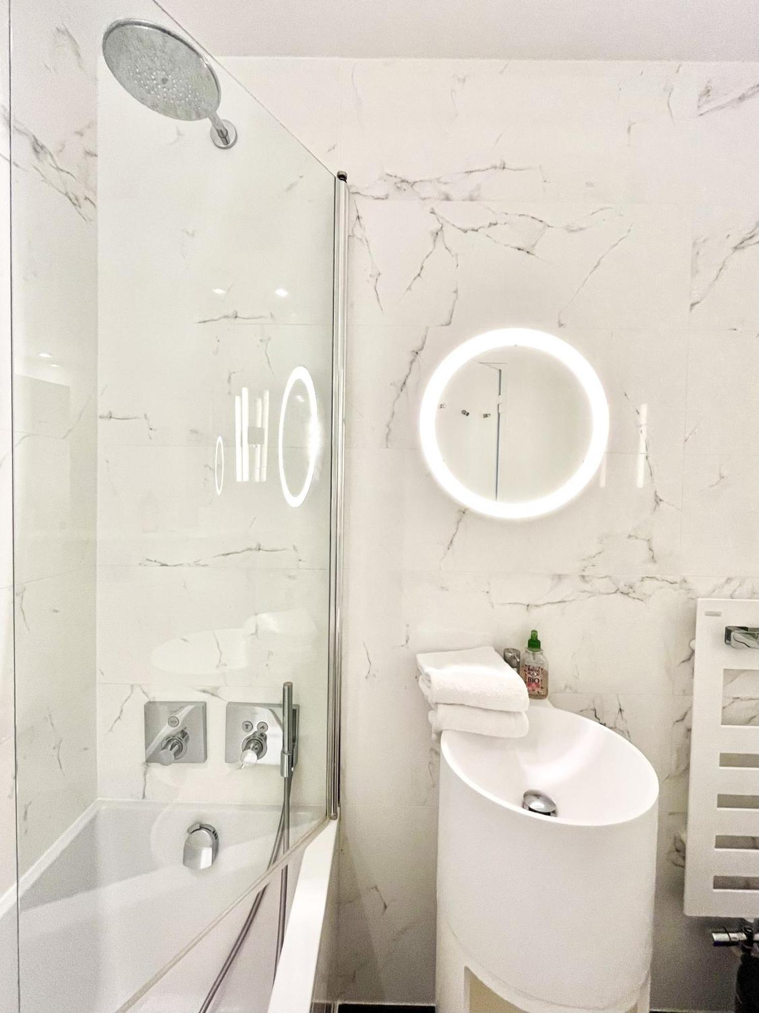 Montparnasse Studio Deluxe Paris Ngoại thất bức ảnh